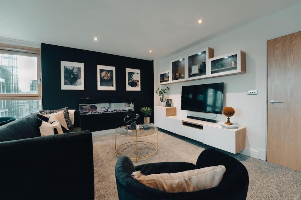 Penthouse Noir - Wyndale Living - Central Bham 2Br برمنغهام المظهر الخارجي الصورة